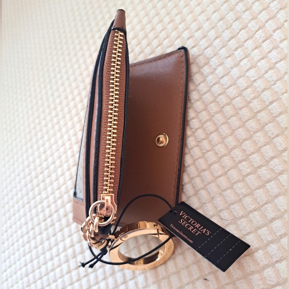 VICTORIA'S SECRET Tan Chevron Design Wallet Card Case Key Holder Coin Purse NWT - Picture 5 of 9